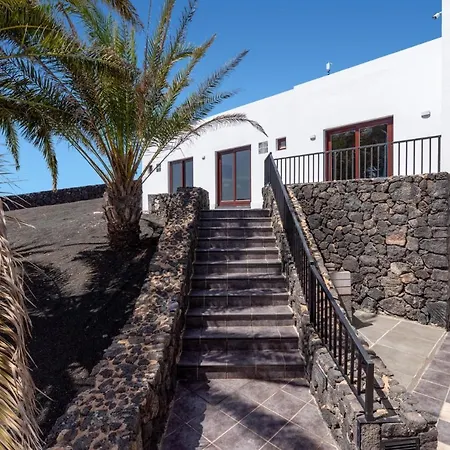 Rodea Cinco By * Playa Blanca (Lanzarote)